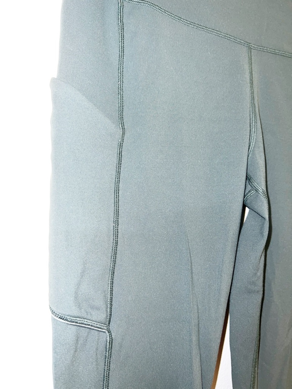 Lululemon Speed Up Tight Dark Green High-Waist Pocket Reflective Leggings - Picture 4 of 15